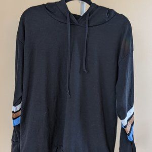 Womens Pull Over Hoodie